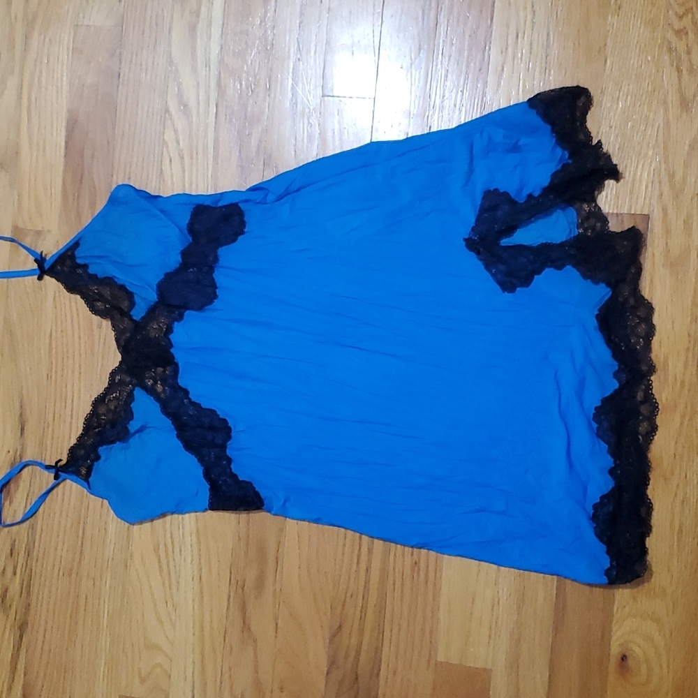 Victoria's Secret Blue with black lace trims baby doll size M